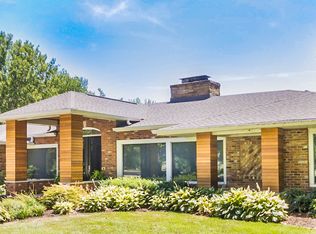 17 Linden Ln, Springfield, IL 62712