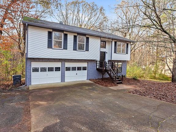 2nd image of 2613 Mountain Brook Ct