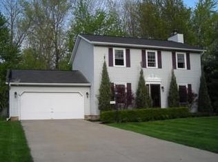 6815 Georgetown Dr, Mentor, OH 44060