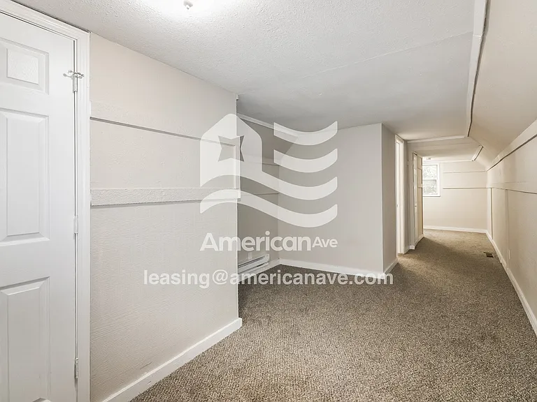 686353_012_wm_-_bedroom_13274056.jpg