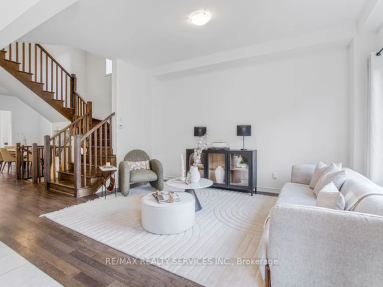 9 Copeman Ave — Photo 11