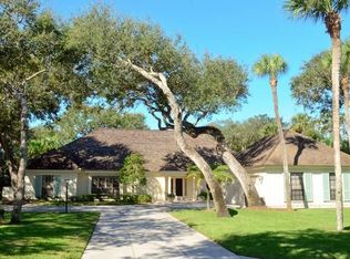 281 Sea Oak Dr, Indian River Shores, FL 32963
