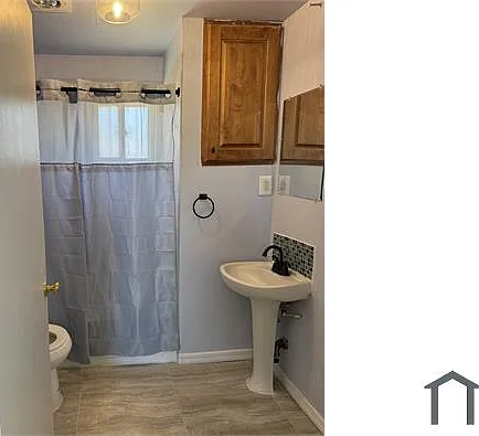 409 Tennessee St SE #A — Photo 2