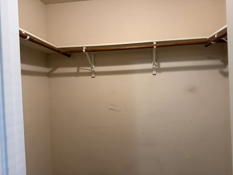 824 Mulder Dr — Photo 24