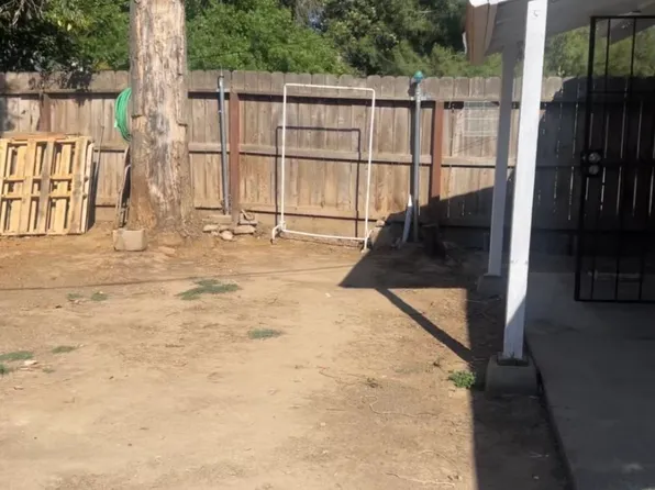 2230 Q St APT B, Merced, CA 95340