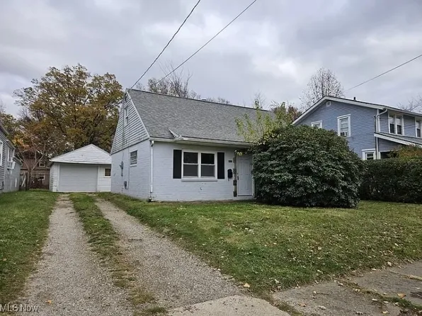 965 Hammel St, Akron, OH 44306