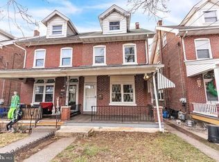 383 Spruce St, Pottstown, PA 19464