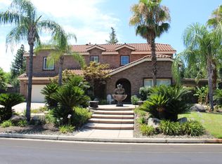 2478 Rall Ave, Clovis, CA 93611