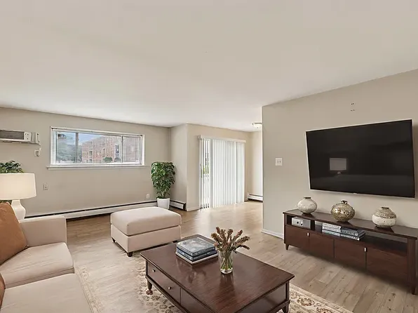 259 Chestnut St #A, Salem, NJ 08079