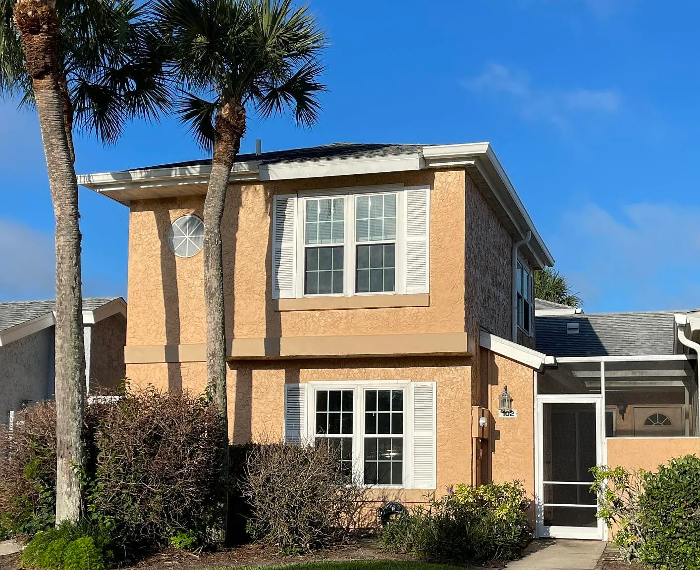 3 bed, 1180 sqft, $1,600 — Photo 1