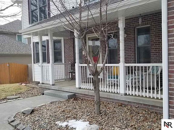 4th image of 602 N Fillmore St