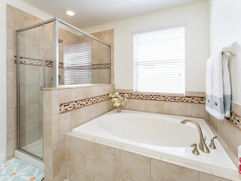 5917 Grassy Point Rd — Photo 12