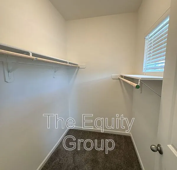 725 S Pinkham #102 — Photo 16
