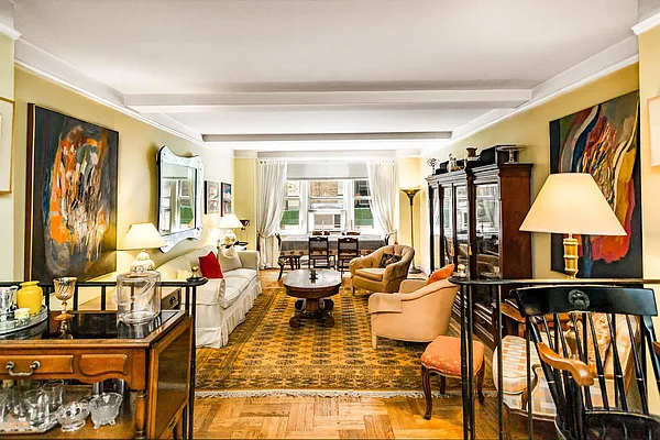 Sold by Century 21 Metropolitan | media 10