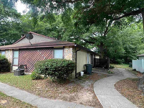 6809 Tiki Ln #2 Photo 1