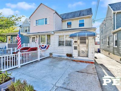 3168 Whitney Ave, Brooklyn, NY, 11229