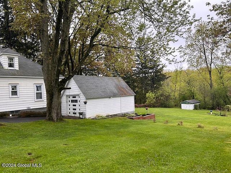 5th image of 2605 Balltown Road