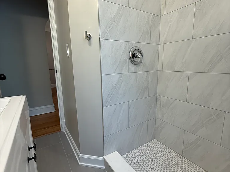 2855 W Grace St #1W — Photo 8