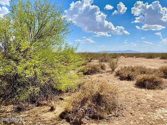 3rd image of 0 N 302nd Ave 4.14 Acres -- #171