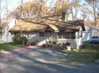 305 Darys Pl, Highland Lakes, NJ 07422