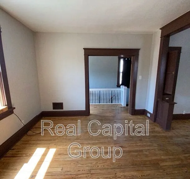 102 Macamley St #2 — Photo 14