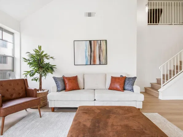 1400 El Camino Real APT 220, South San Francisco, CA 94080