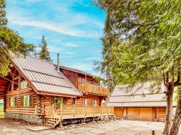 3486 Hallberg Rd, Nanaimo, BC V9G 1J8
