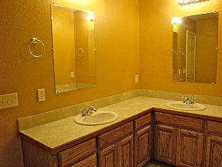 5th image of 107 Tumbleweed Ct
