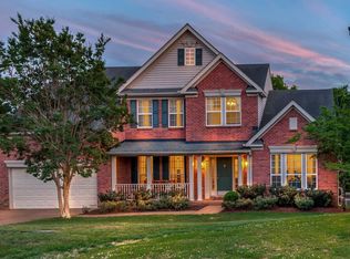 924 Dundonnell Pl, Nashville, TN 37220