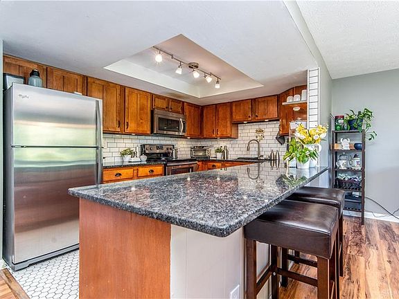 5th image of 2723 N Kings Arms Cir