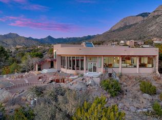 203 Spring Creek Dr NE, Albuquerque, NM 87122