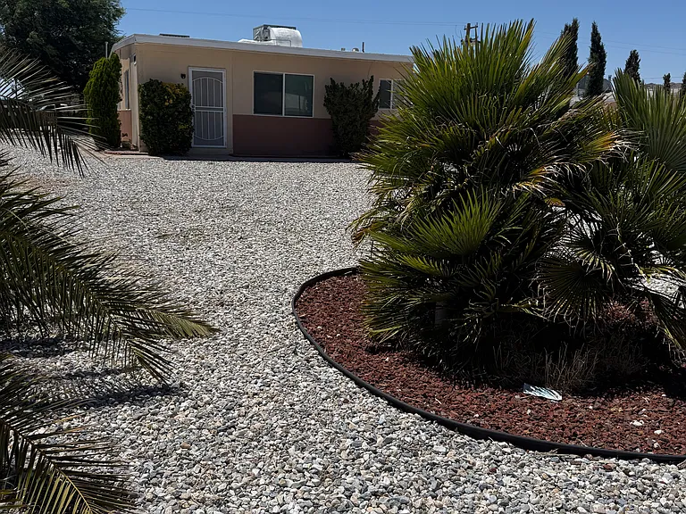 20744 Thunderbird Rd #1 — Photo 3