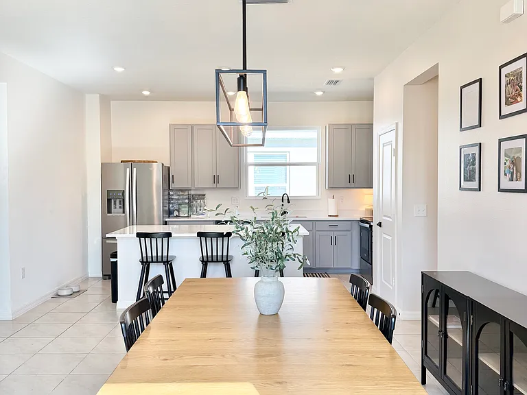639 Alder Ln — Photo 1