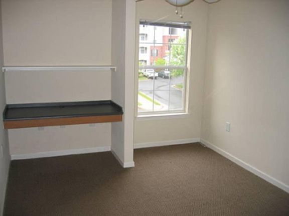 Bedroom -similar to photo