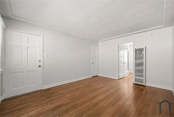 6036 10th Ave #6050 — Photo 7
