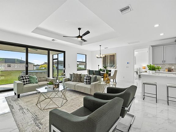 5th image of 3113 14th St SW