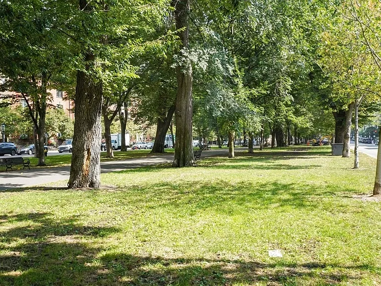 228 Commonwealth Ave #7 — Photo 28