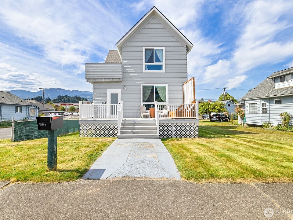 1st image of 916 Georgiana Street
