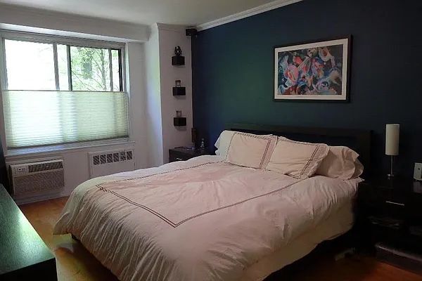 Rented by Corcoran | media 20