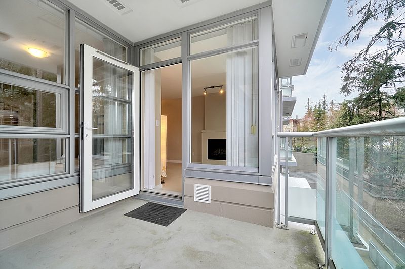 Burnaby Apartment for rent - 2 Bedrooms — photo 29