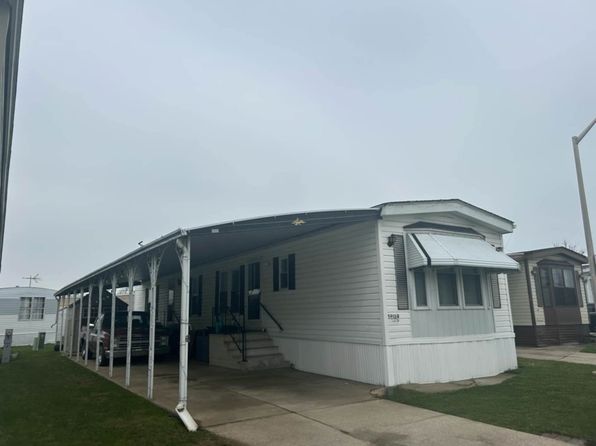 8800 S Harlem Ave TRAILER 2300H, Bridgeview, IL 60455