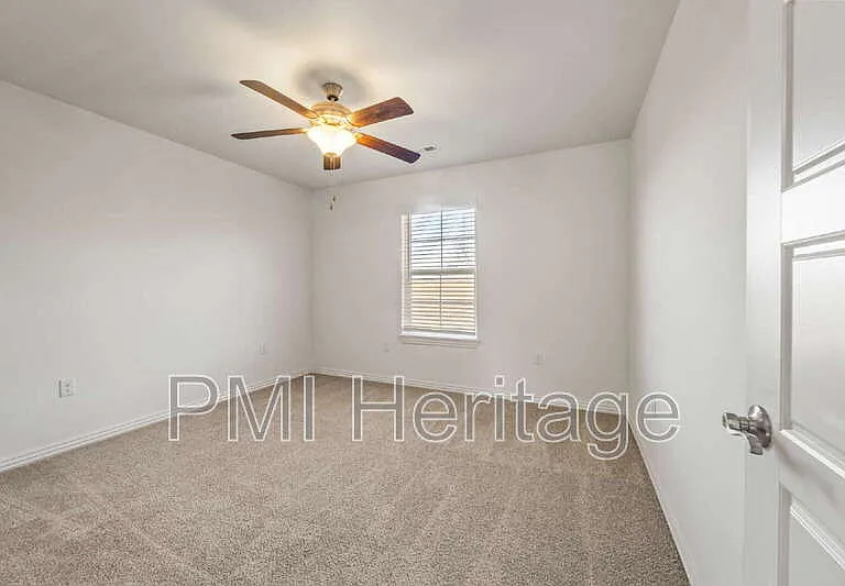 5802 SW Teppee Ave — Photo 24