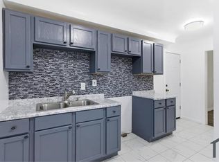 10934 Nottingham Rd, Detroit, MI 48224