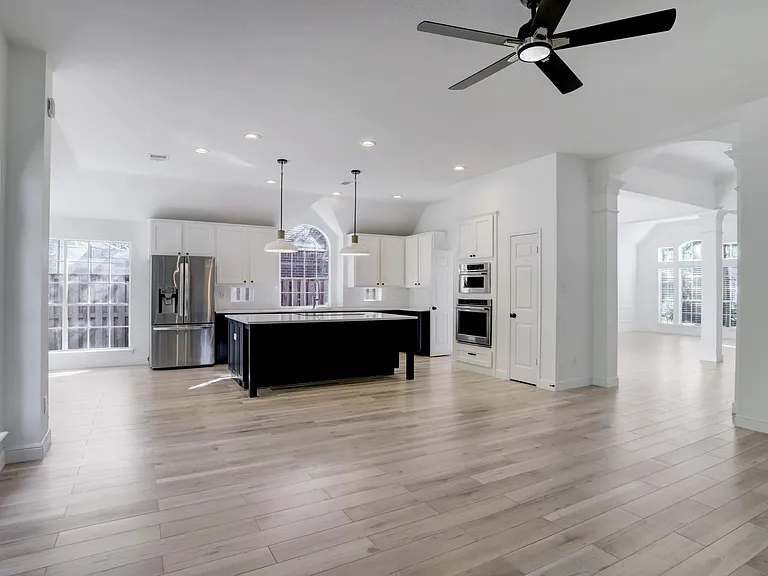 138 Summer Storm Pl — Photo 9