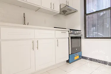 Rented by Nolita Group