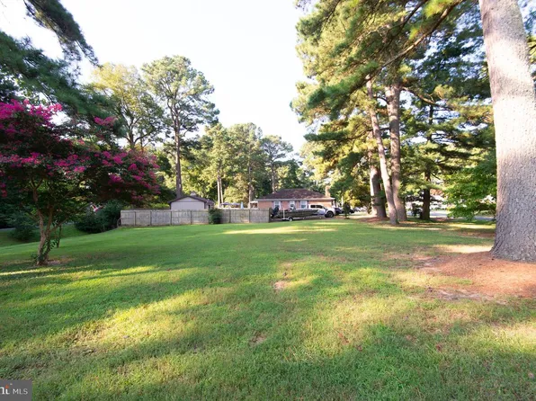 4 Algonquin Rd, Cambridge, MD 21613