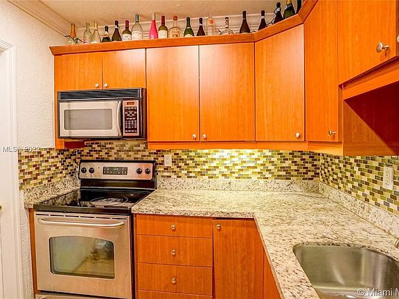 5th image of 7915 SW 104th St APT G202