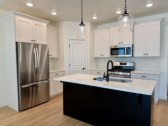 5th image of 4283 W Highway 56 Unit 9