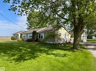 15687 Norman Rd, Lynn, MI 48097