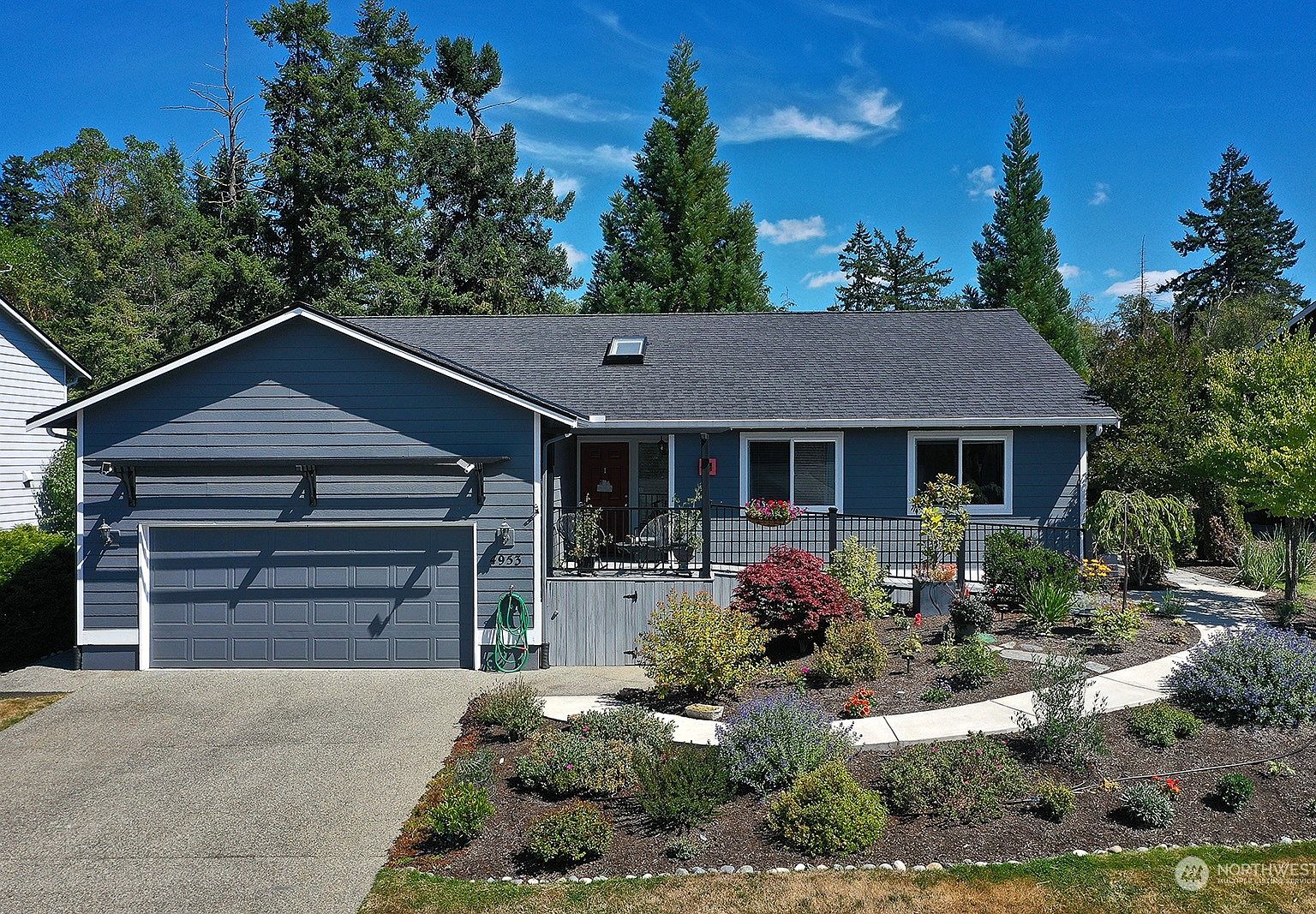 4953 Spinnaker Drive